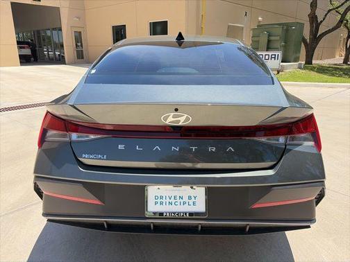 Amazon Gray 2026 Hyundai ELANTRA SE