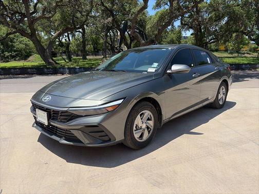 Amazon Gray 2026 Hyundai ELANTRA SE