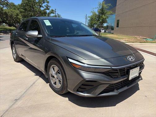 Amazon Gray 2026 Hyundai ELANTRA SE