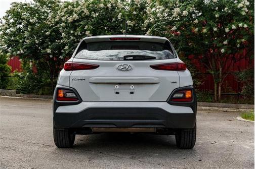 2020 Hyundai KONA SE