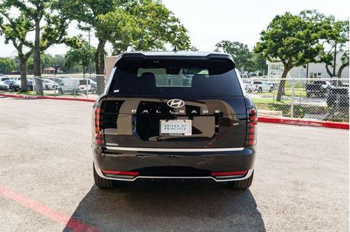 Abyss Black Pearl 2026 Hyundai PALISADE Calligraphy