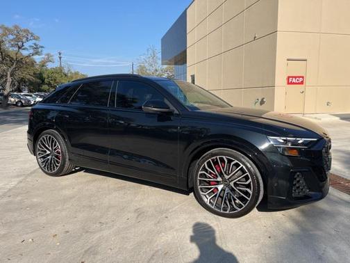 2024 Audi SQ8 4.0T Premium Plus