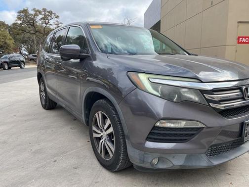 2017 Honda Pilot EX