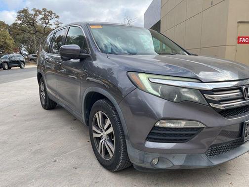 2017 Honda Pilot EX