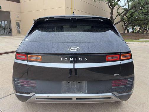 Abyss Black 2023 Hyundai IONIQ 5 SEL