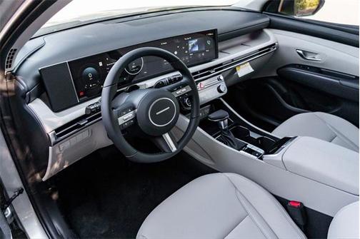 2026 Hyundai TUCSON SEL Convenience
