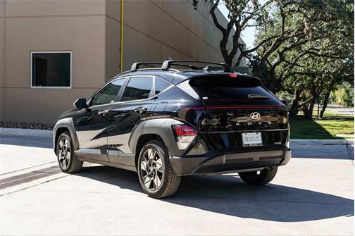 2025 Hyundai KONA SEL Convenience