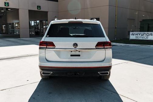 2022 Volkswagen Atlas 3.6L SE w/Technology