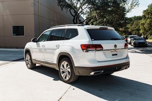 2022 Volkswagen Atlas 3.6L SE w/Technology
