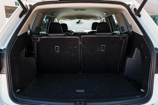 2022 Volkswagen Atlas 3.6L SE w/Technology