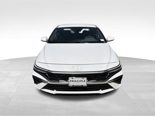 Serenity White 2026 Hyundai ELANTRA SE