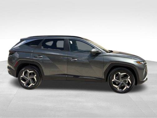 Amazon Gray 2024 Hyundai TUCSON Hybrid SEL Convenience