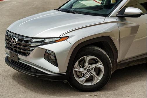 2024 Hyundai TUCSON SE