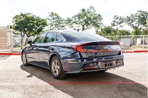 2020 Hyundai SONATA SE