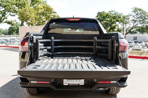 Phantom Black 2026 Hyundai SANTA CRUZ SEL