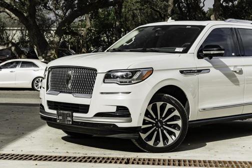 2022 Lincoln Navigator Reserve