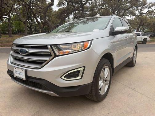 Ingot Silver Metallic 2018 Ford Edge SEL