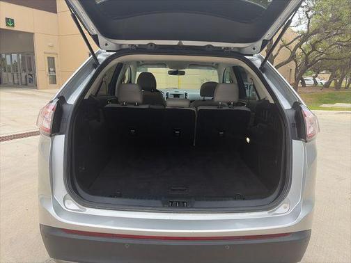 Ingot Silver Metallic 2018 Ford Edge SEL