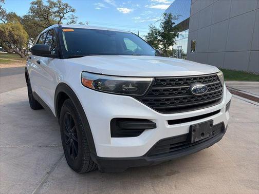 2020 Ford Explorer Base