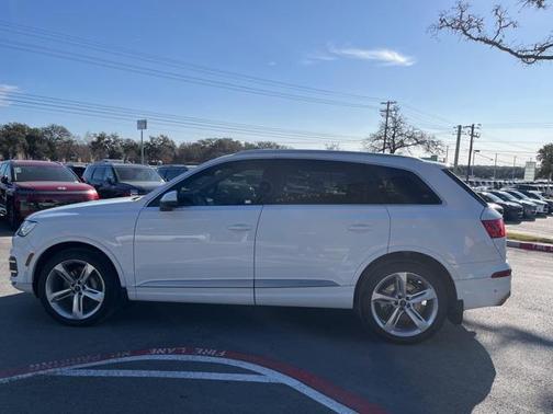 2019 Audi Q7 55 Prestige