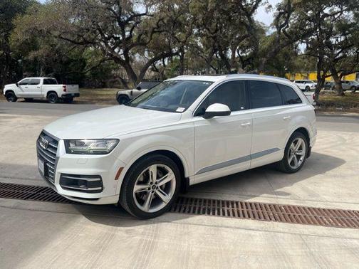 2019 Audi Q7 55 Prestige