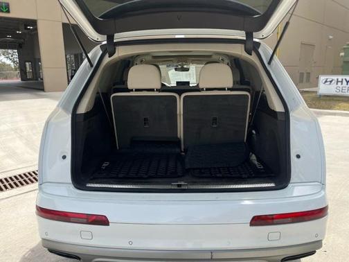 2019 Audi Q7 55 Prestige