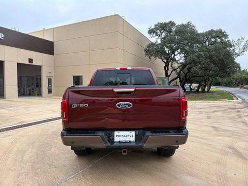 Red 2016 Ford F-150 XLT