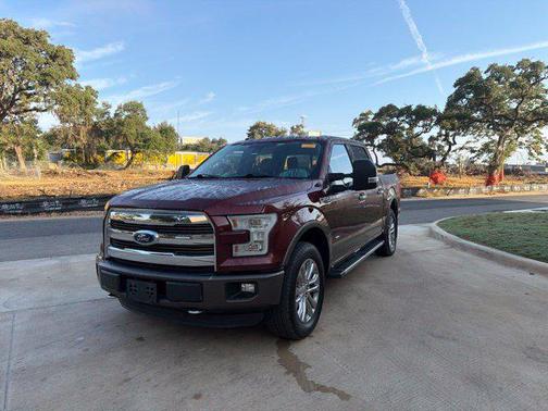 Red 2016 Ford F-150 XLT