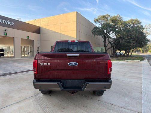 Red 2016 Ford F-150 XLT
