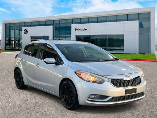 Silky Silver 2016 Kia Forte LX
