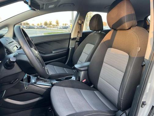 Silky Silver 2016 Kia Forte LX