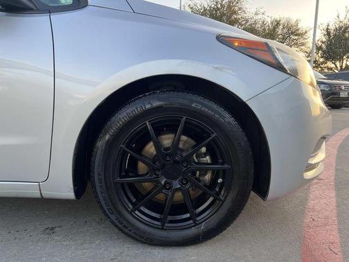 Silky Silver 2016 Kia Forte LX