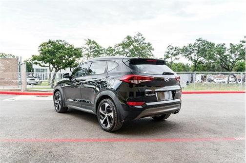 2016 Hyundai TUCSON Sport