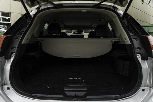 2020 Nissan Rogue SL