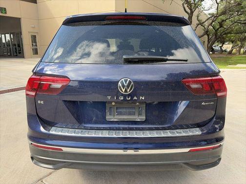 Atlantic Blue Metallic 2022 Volkswagen Tiguan 2.0T SE 4MOTION