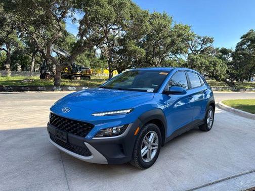 Blue Wave 2022 Hyundai KONA SE