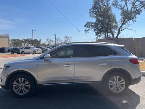 2016 Lincoln MKX Premiere