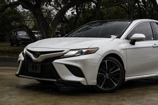2019 Toyota Camry XSE
