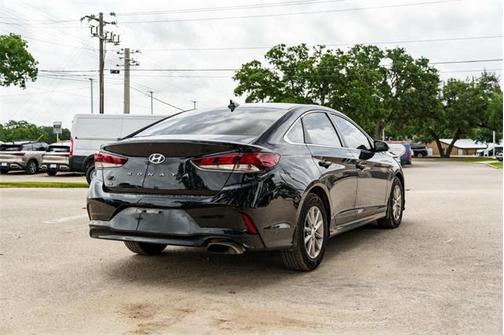 2019 Hyundai SONATA SE