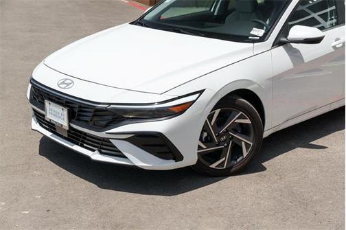 2025 Hyundai ELANTRA HEV Limited