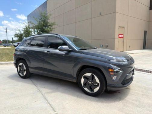 Ecotronic Gray Pearl 2025 Hyundai KONA EV SEL