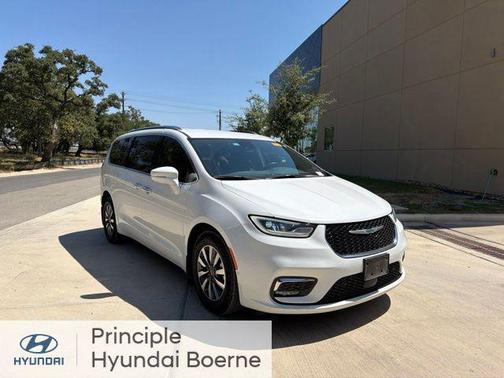Bright White Clearcoat 2021 Chrysler Pacifica Hybrid Touring L
