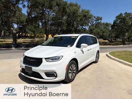 Bright White Clearcoat 2021 Chrysler Pacifica Hybrid Touring L
