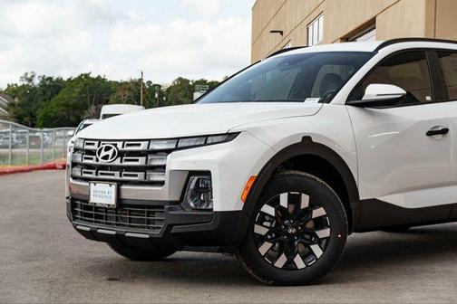 Atlas White 2026 Hyundai SANTA CRUZ SEL