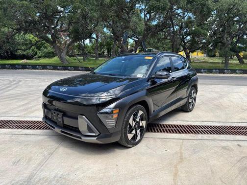 Abyss Black Pearl 2024 Hyundai KONA Limited