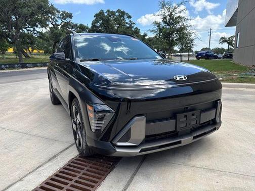 Abyss Black Pearl 2024 Hyundai KONA Limited