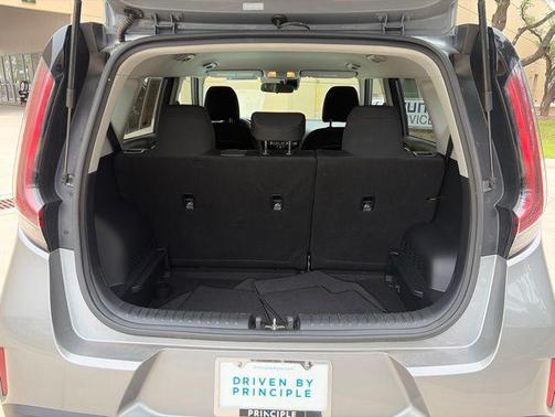 Steel Gray 2024 Kia Soul LX
