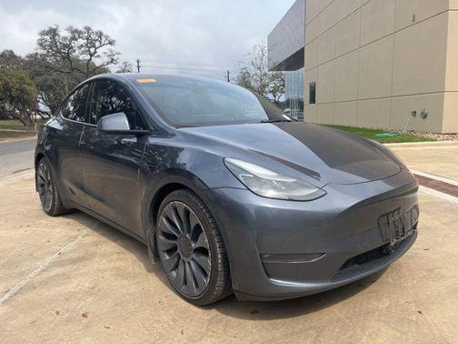 2022 Tesla Model Y Performance Dual Motor All-Wheel Drive