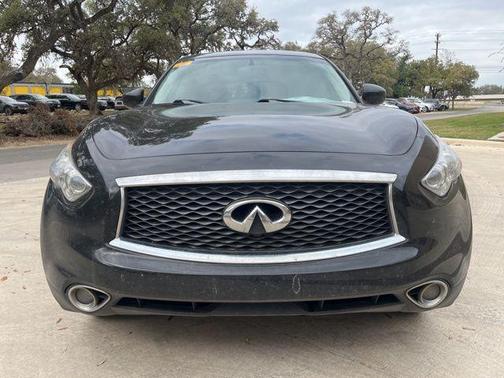 2017 INFINITI QX70 Base
