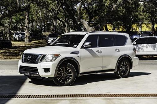 2017 Nissan Armada Platinum